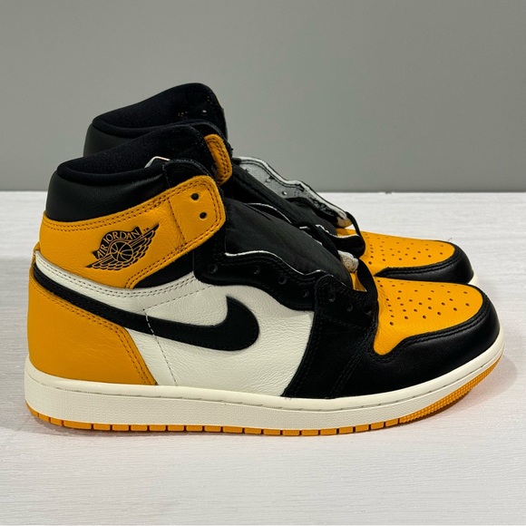 Air Jordan 1 Retro High OG “Taxi” Size 8.5M/10W BRAND NEW! 💯 Authentic! - Picture 2 of 9